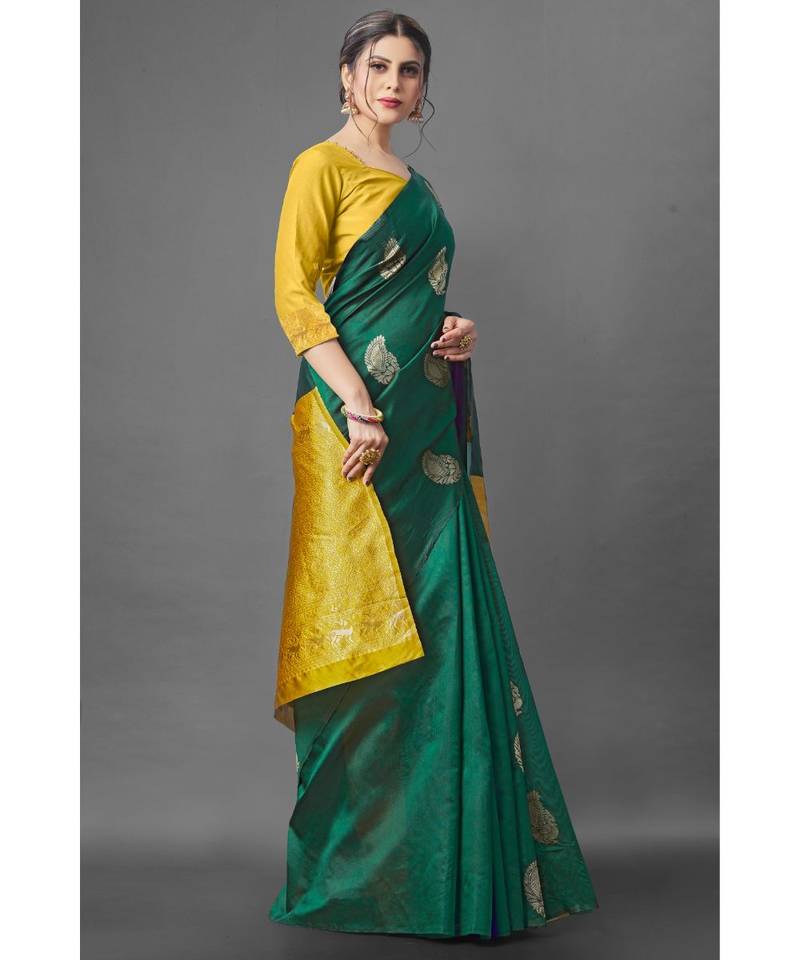 RICH GREEN Kanchipuram Jacquard  Saree With Blouse
