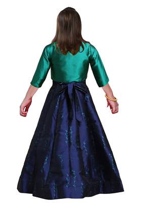 New Digital Printed Art Silk Jacket Style Gown for Girls Maxi Dress 2