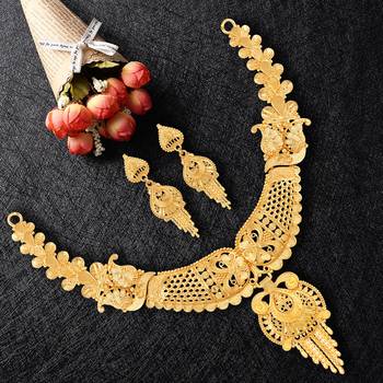 Gold jewellery 2