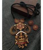 Devi Pendant Necklace Set