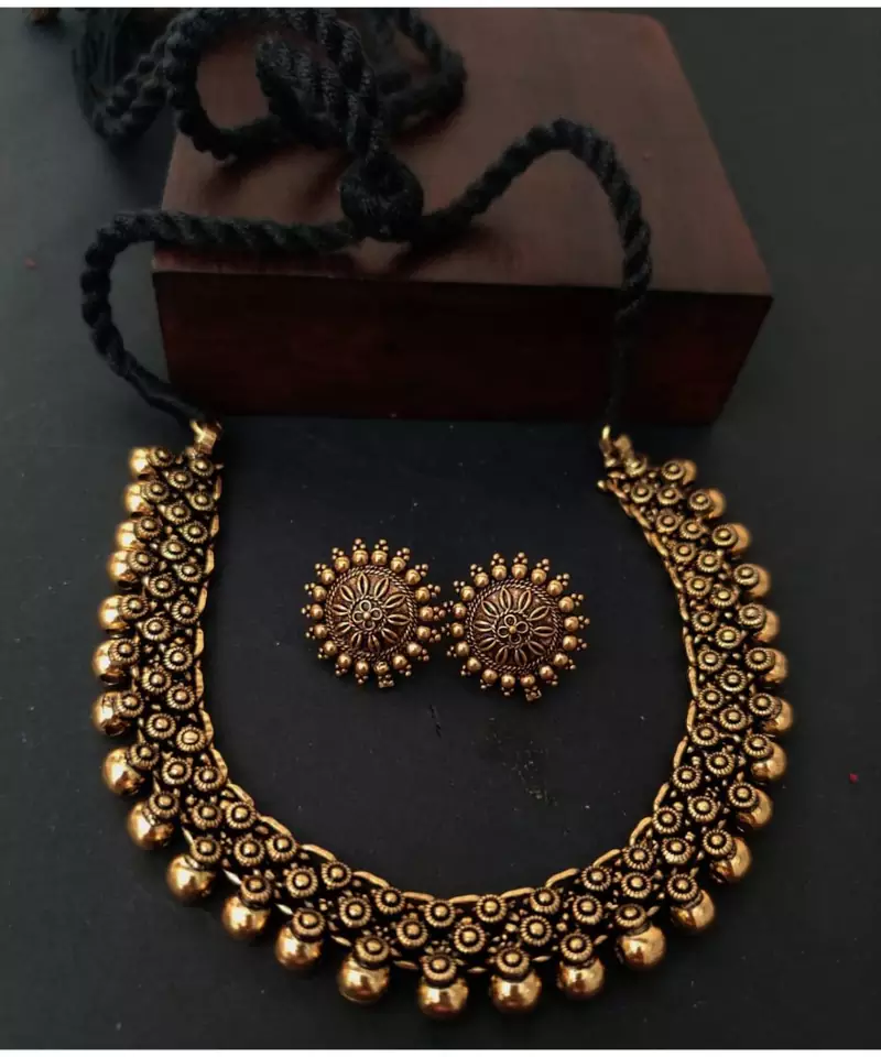 Golden Necklace Set