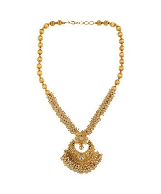 Traditional Party Wear Stone And Pearl Studded Gold Plated Jewellery Set 3