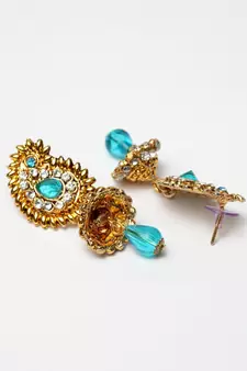 Traditional Pearl And stone Light Weight Party Wear Long Necklace With side Broach