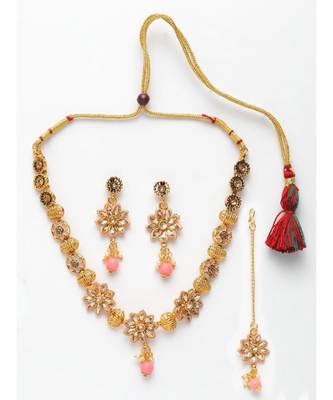 Gold Plated Pink & Beige Kundan Studded Beaded Handcrafted Enamelled Jewellery Set Onesize Gold 2