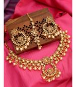 Traditional Gold Plated Kundan And Pearl Choker