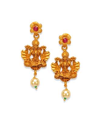 Gold Plated Stone Studded Maa Laxmi Temple Jewellery Set 3