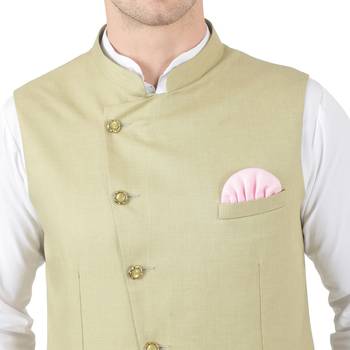 Green plain cotton kurta-pajama 4