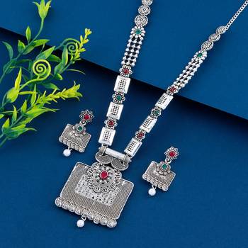 Silver Shine  Silver Oxidised  Designer Necklace Jewellery Set For Girls Women 1