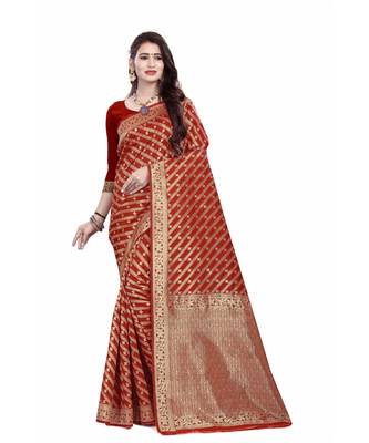 Red Silk with gold jari jal and border with reach brocade pallu 1