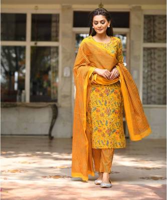 KAAJH Yellow Floral Printed Cotton Suit Set 4