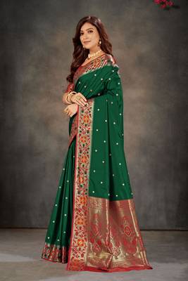 Green woven banarasi silk saree with blouse 2