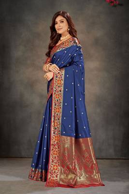 Dark blue woven banarasi silk saree with blouse 2