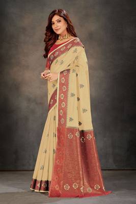 Beige woven cotton silk saree with blouse 2