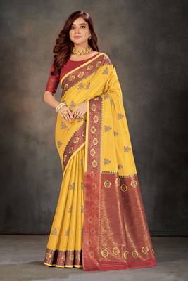Yellow woven cotton silk saree with blouse 1