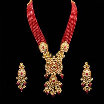 Red ruby  necklaces 1