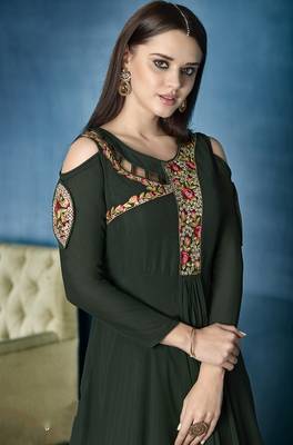 Dark-green embroidered georgette salwar 3