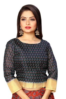 Red printed pure polyester saree with blouse 4