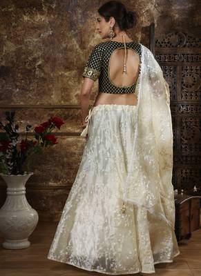 Off-white thread embroidery satin semi stitched lehenga 3