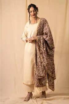 cotton Beige PRAKRUTI KURTI PANT WIRTH DUPATTA