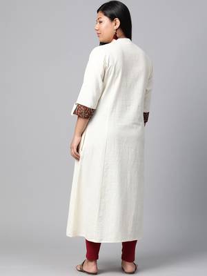 Off-white embroidered cotton long-kurtis 3