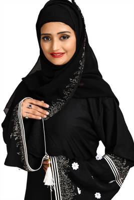 Khadija fashion, simple and sober lite weight burqa and small daisy flower sleeves for girls 5