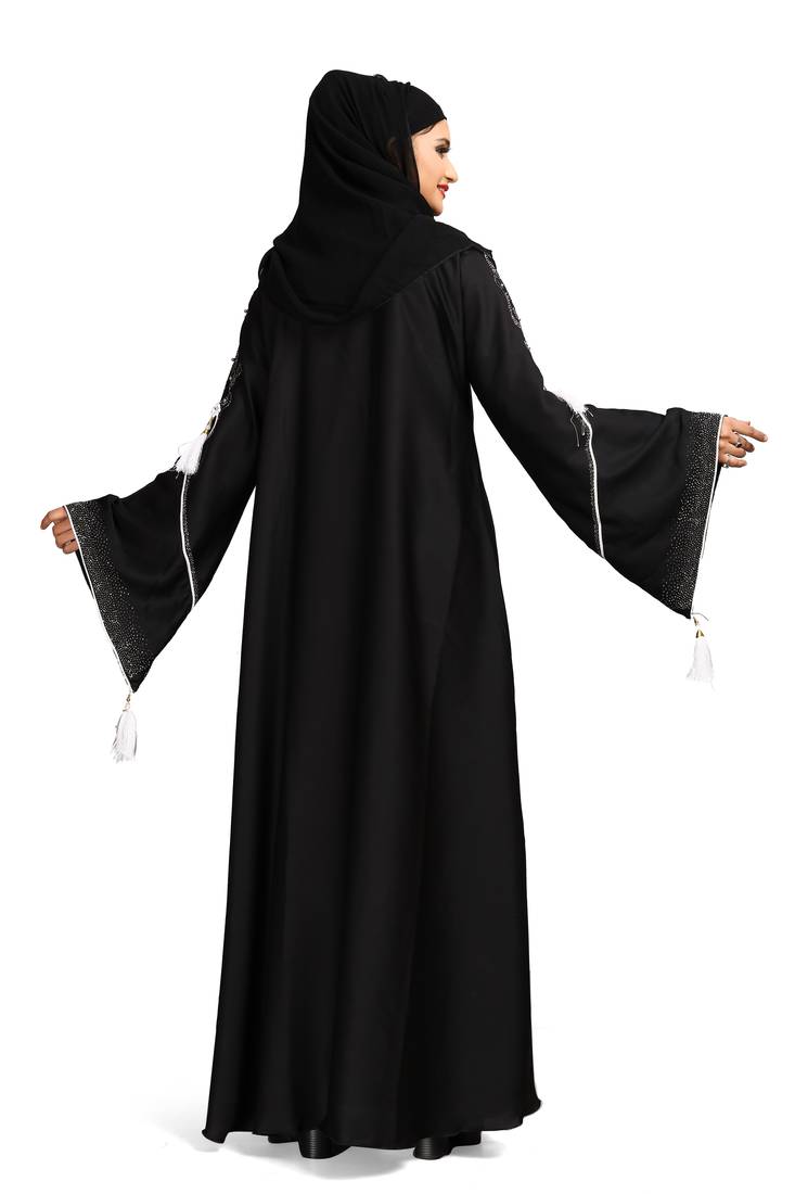 Khadija fashion, Best Imported nida fabric silver embroidery sleeves with dupatta