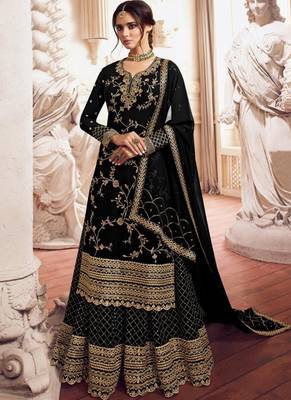 Black Georgette Pakistani Salwar Kameez 1