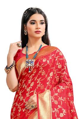 Red woven art silk saree with blouse 3