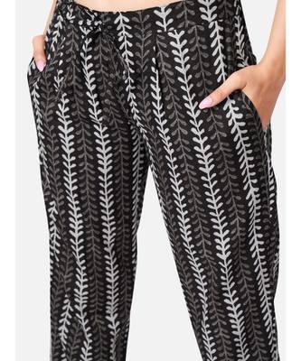 Women's Printed & Gota patti work Straight Cotton Black Kurta With Pant & Dupatta 6