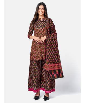 Women's Floral Print & sequience work Round Flared Cotton Pink Kurta With Palazzo & dupatta 1