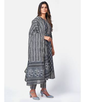 Women's Floral Print & sequience work Anarkali Cotton Dark Grey Kurta With Pant & dupatta 4