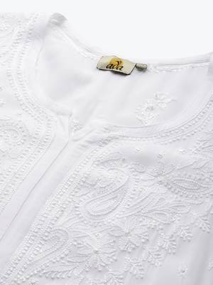 Hand Embroidered White Georgette Lucknowi Chikankari Women Kurta 4