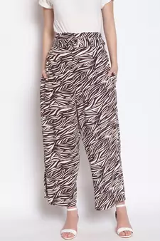 Zebra Women High Rise Print Pants