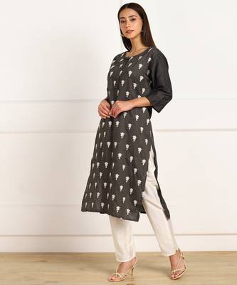 Black embroidered cotton kurtas-and-kurtis 3