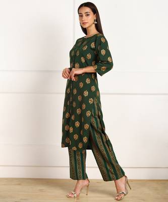 Green printed crepe kurtas-and-kurtis 3