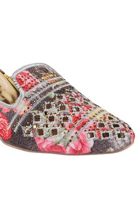 Do Bhai Women Mules 2
