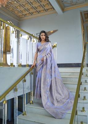 Lavender woven silk saree with blouse 1