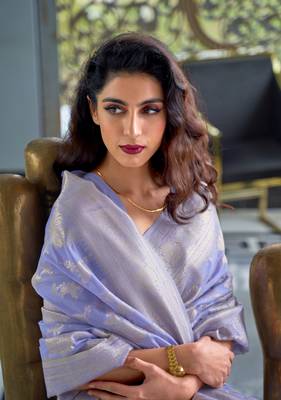 Lavender woven silk saree with blouse 3