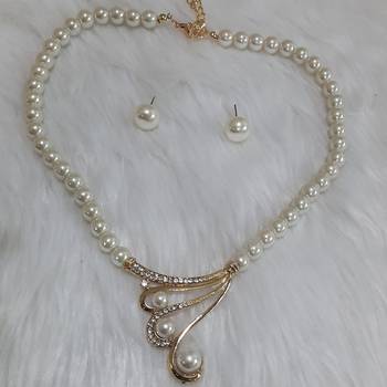Real Pearls Natural White Pearl Necklace  Traditional Jewellery With Matching Earrings for Women and Girls 1