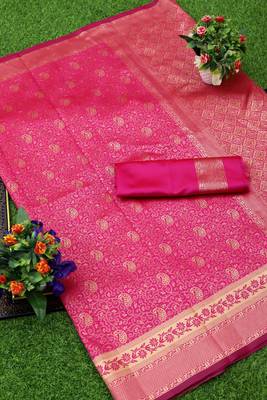 Pink woven banarasi silk saree with blouse 2