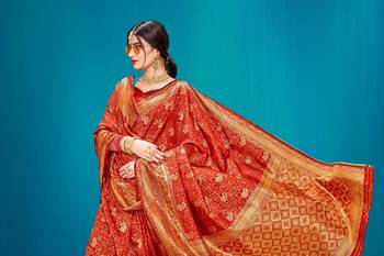Red woven banarasi silk saree with blouse 3