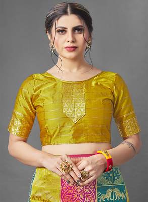 Yellow & Green color women's patola silk saree with blouse piece. 5