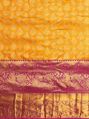 Yellow hand woven kanchipuram silk saree with blouse 3