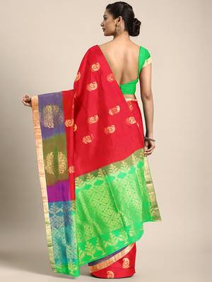 Red hand woven kanchipuram silk saree with blouse 2
