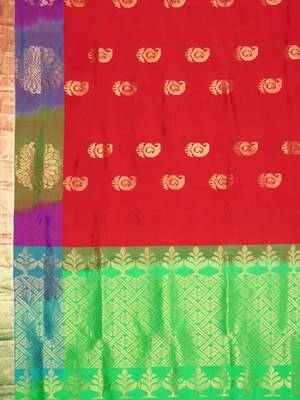 Red hand woven kanchipuram silk saree with blouse 4