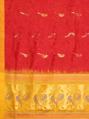 Red hand woven kanchipuram silk saree with blouse 4