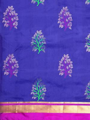Blue hand woven kanchipuram silk saree with blouse 4