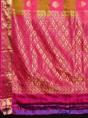 Multicolor hand woven kanchipuram silk saree with blouse 3