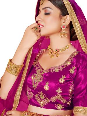 Multicolor embroidered satin semi stitched lehenga 3