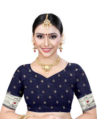 Blue woven silk blend saree with blouse 5